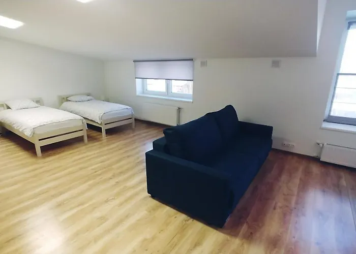 M/s Factory アパート